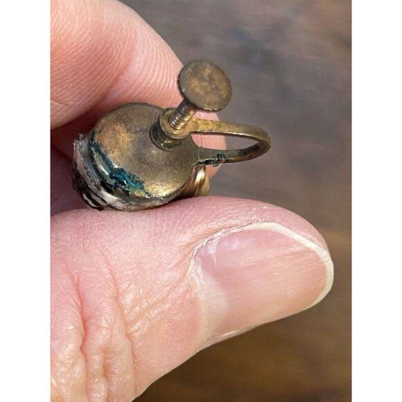 Vintage Seashell Screw-on Earrings Brown White Speckled - Picture 5 of 6